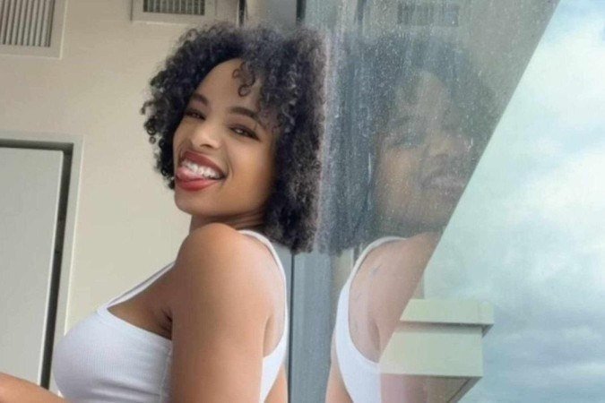 Michaela é casada e tem três filhos. O marido sabia da atividade profissional dela e ajudava a administrar o negócio - (crédito: Reprodução) Michaela é casada e tem três filhos. O marido sabia da atividade profissional dela e ajudava a administrar o negócio - (crédito: Reprodução)