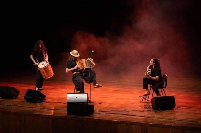 A apresentação reúne elementos do choro e da MPB. - (crédito: Michi Gamarra) A apresentação reúne elementos do choro e da MPB. - (crédito: Michi Gamarra)