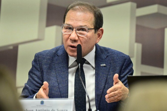 Ao Correio, Nelson de Souza destacou a expectativa de fortalecimento da instituição diante das medidas aprovadas. "O BRB renasce com muita força. Agora é muito trabalho e urgência na recomposição patrimonial", disse. - (crédito: Ed Alves/CB/D.A Press) Ao Correio, Nelson de Souza destacou a expectativa de fortalecimento da instituição diante das medidas aprovadas. "O BRB renasce com muita força. Agora é muito trabalho e urgência na recomposição patrimonial", disse. - (crédito: Ed Alves/CB/D.A Press)