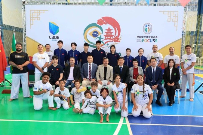 Memorando prevê intercâmbios esportivos, educacionais e culturais entre estudantes dos dois países - (crédito: Paulo Pestana) Memorando prevê intercâmbios esportivos, educacionais e culturais entre estudantes dos dois países - (crédito: Paulo Pestana)