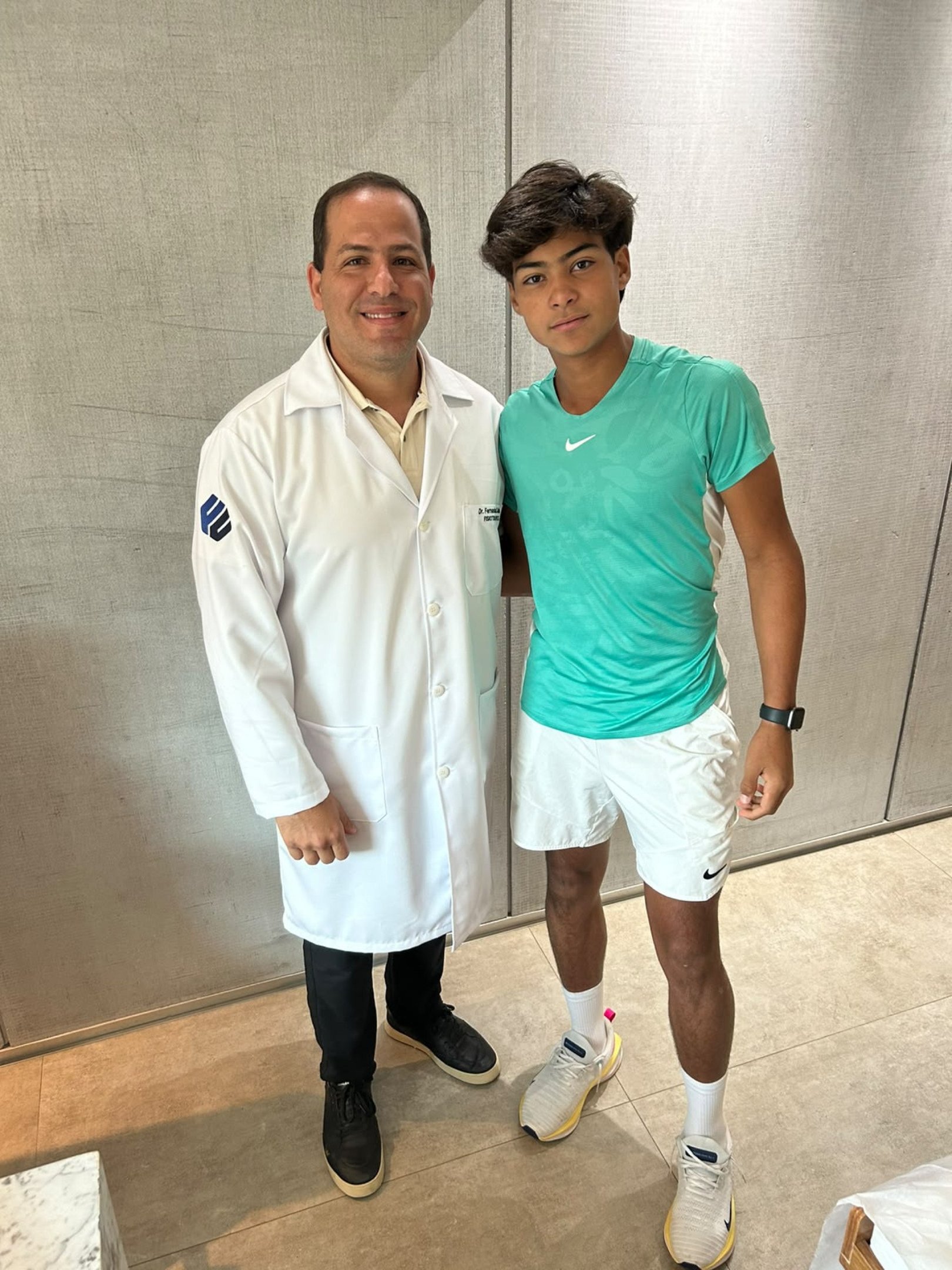 O trabalho do fisioterapeuta brasiliense que levou Guto Miguel ao topo