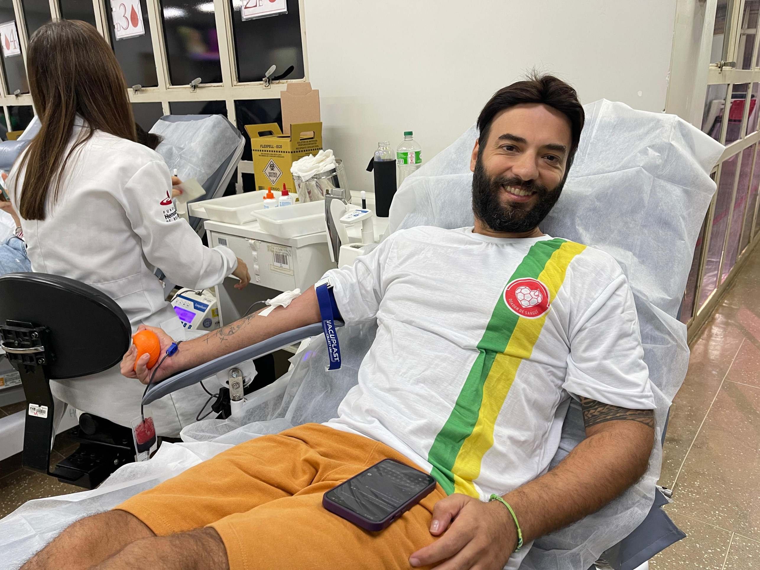 Thiago &eacute; doador h&aacute; mais de 15 anos