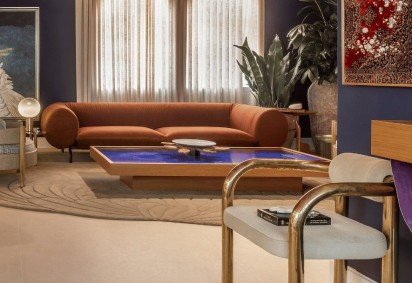 Ambiente que reflete a tend&ecirc;ncia do maximalismo, combinando cores vibrantes, arte e objetos &uacute;nicos para criar um espa&ccedil;o com identidade -  (crédito: Edgar C&eacute;sar/Divulga&ccedil;&atilde;o)
