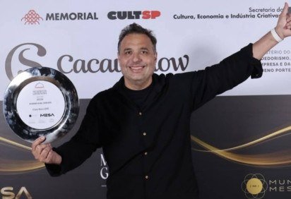 Gil Guimarães recebeu o prêmio no evento em São Paulo      -  (crédito: Ricardo Dangelo/Divulgação ) -Gil Guimarães recebeu o prêmio no evento em São Paulo      -  (crédito: Ricardo Dangelo/Divulgação )