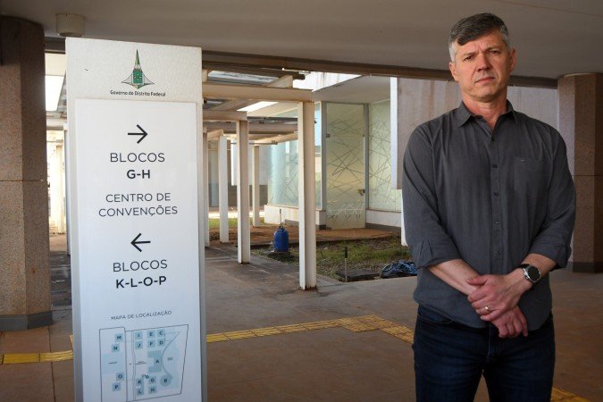  10/06/2026 Crédito: Marcelo Ferreira/CB/D.A Press. Brasil. Brasília - DF - Taguatinga, visita ao Centro Administrativo, (CENTRAD) - Walter Cassimiro, secretario de obras do GDF.