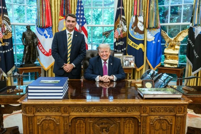 47% acredita que Flávio Bolsonaro teve participação na decisão do governo americano de classificar o PCC e o CV como organizações terroristas - (crédito: Reprodução/Instagram) 47% acredita que Flávio Bolsonaro teve participação na decisão do governo americano de classificar o PCC e o CV como organizações terroristas - (crédito: Reprodução/Instagram)