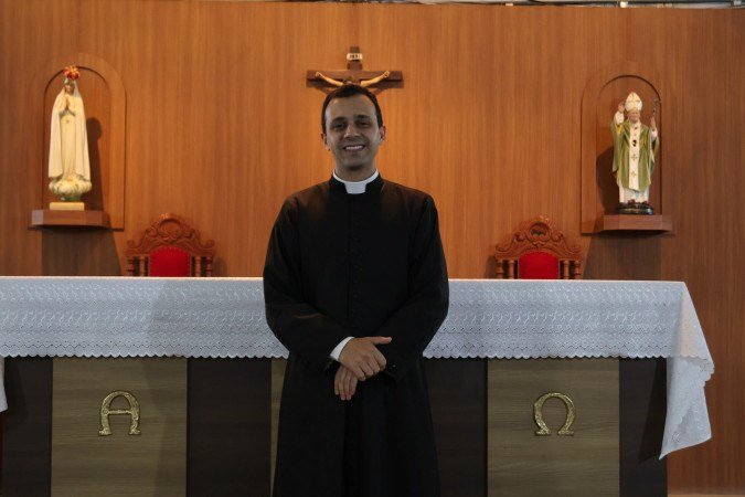 Para o padre Luciano Mattar, realizar a festa sob a mesma estrutura que acolhe as celebra&ccedil;&otilde;es desde os primeiros anos da comunidade possui um forte valor simb&oacute;lico