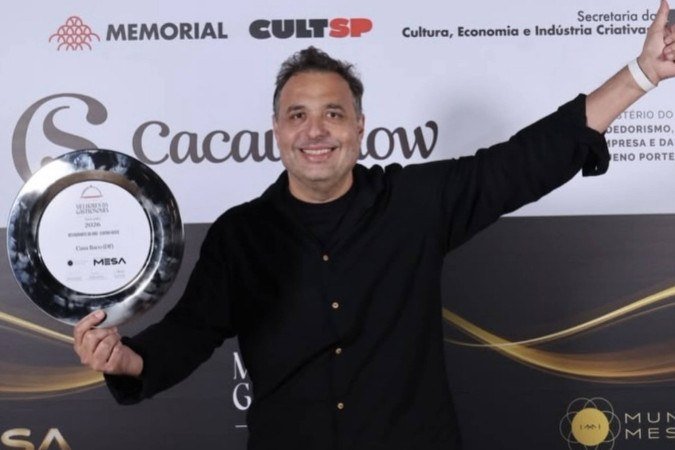 Gil Guimarães recebeu o prêmio no evento em São Paulo - (crédito: Ricardo Dangelo/Divulgação ) Gil Guimarães recebeu o prêmio no evento em São Paulo - (crédito: Ricardo Dangelo/Divulgação )