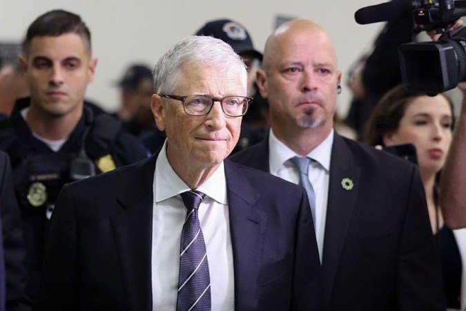Departamento de Justiça dos EUA divulgou foto sem data de Jeffrey Epstein com Bill Gates - (crédito: Departamento de Justiça dos EUA) Departamento de Justiça dos EUA divulgou foto sem data de Jeffrey Epstein com Bill Gates - (crédito: Departamento de Justiça dos EUA)