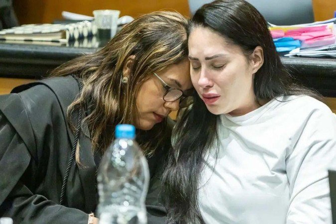 A juíza Elizabeth Louro afirmou na sentença que Monique Medeiros sofreu um 'massacre social' após a morte do filho, com ataques nas redes sociais e agressões - (crédito: Tomaz Silva/Agência Brasil) A juíza Elizabeth Louro afirmou na sentença que Monique Medeiros sofreu um 'massacre social' após a morte do filho, com ataques nas redes sociais e agressões - (crédito: Tomaz Silva/Agência Brasil)