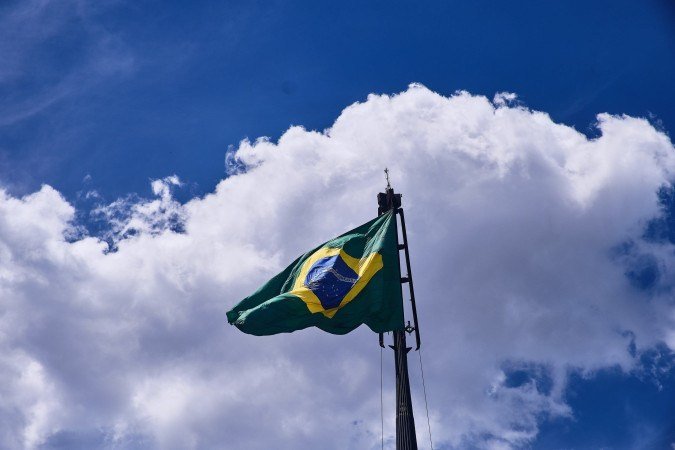 As horas não trabalhadas deverão ser compensadas entre 3 de agosto e 30 de setembro de 2026 - (crédito: Reprodução/Magnific) As horas não trabalhadas deverão ser compensadas entre 3 de agosto e 30 de setembro de 2026 - (crédito: Reprodução/Magnific)