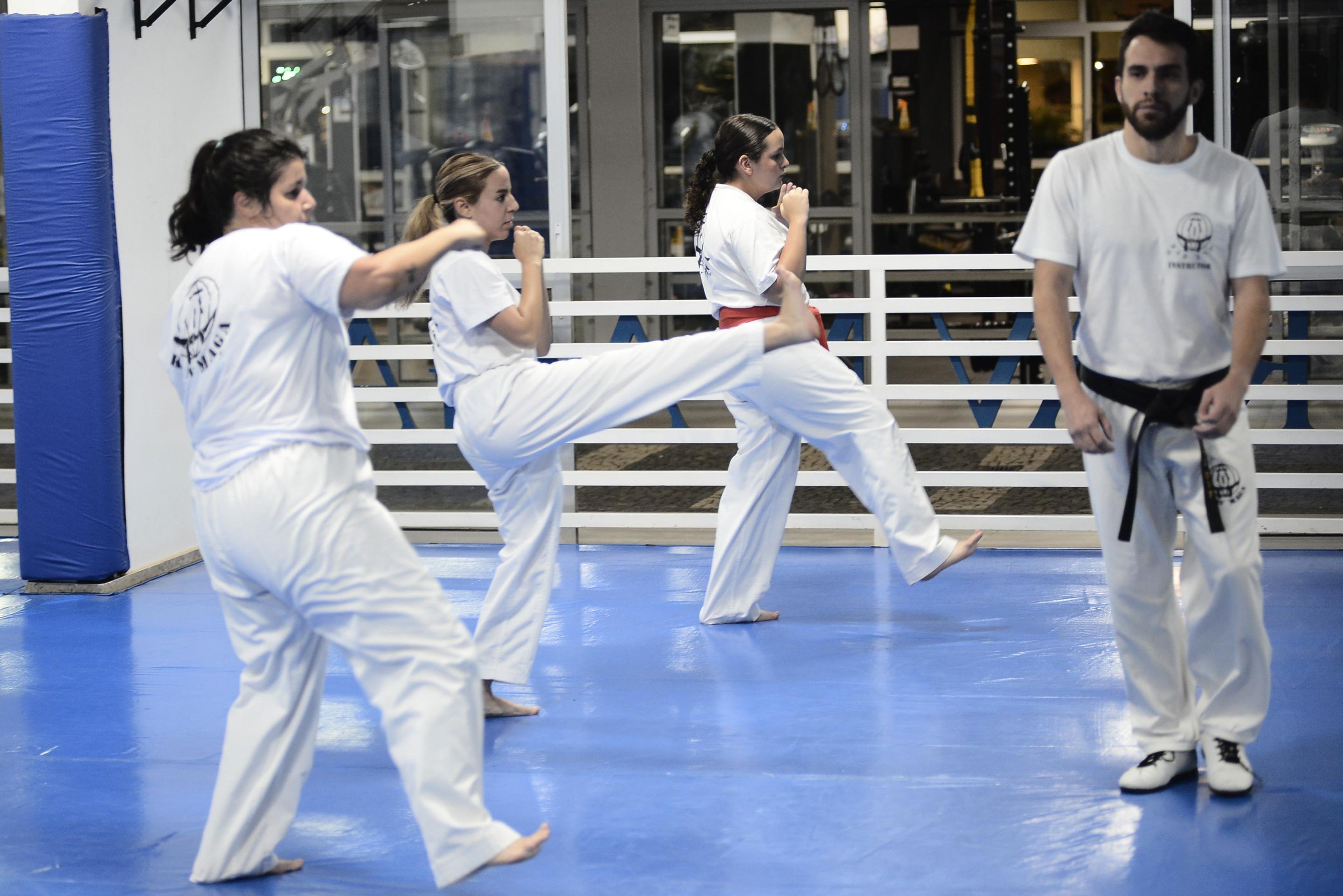  11/06/2026. Cr&eacute;dito: Minervino J&uacute;nior/CB/D.A Press. Brasil.  Brasilia - DF. Aula de Krav Maga para ajuda na defesa pessoal das mulheres.
