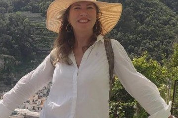 Cinzia Dal Pino foi condenada a 18 anos de prisão pela morte de um homem que havia roubado sua bolsa - (crédito: reprodução/@SafetyNotorious) Cinzia Dal Pino foi condenada a 18 anos de prisão pela morte de um homem que havia roubado sua bolsa - (crédito: reprodução/@SafetyNotorious)
