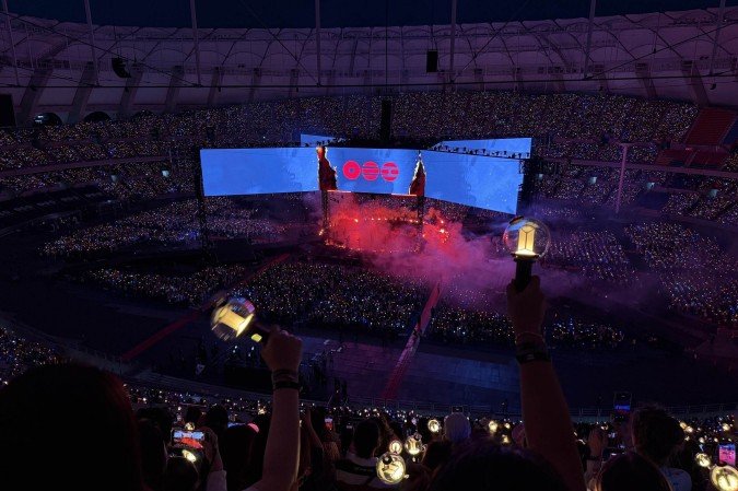 Treze anos após sua estreia, BTS retorna reafirmando sua relevância - (crédito: Rafa Moraes) Treze anos após sua estreia, BTS retorna reafirmando sua relevância - (crédito: Rafa Moraes)