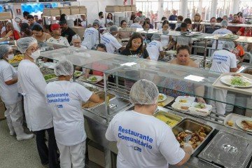 Unidades de Arniqueira e do Sol Nascente/Pôr do Sol estão respectivamente recebendo usuários dos restaurantes comunitários da Estrutural e de Ceilândia Norte - (crédito: Divulgação/Sedes-DF) Unidades de Arniqueira e do Sol Nascente/Pôr do Sol estão respectivamente recebendo usuários dos restaurantes comunitários da Estrutural e de Ceilândia Norte - (crédito: Divulgação/Sedes-DF)