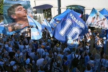 Torcedores promoveram bandeiraço nas ruas de Kansas City - (crédito: Juan Mabromata/AFP) Torcedores promoveram bandeiraço nas ruas de Kansas City - (crédito: Juan Mabromata/AFP)
