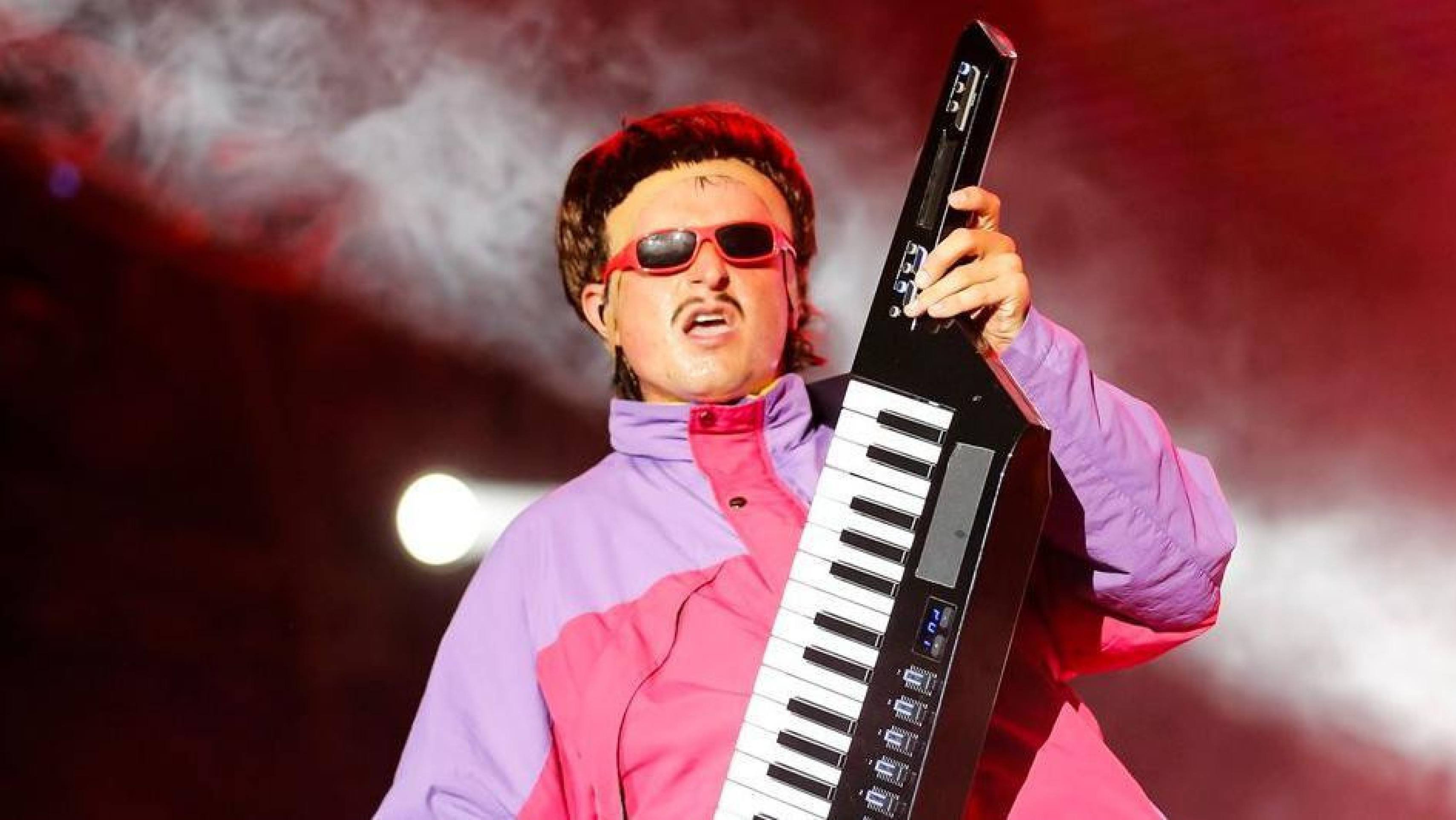 Quem era Oliver Tree, músico americano que morreu em acidente de helicóptero no Rio