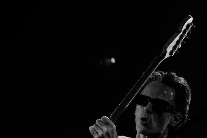 Lúcio Maia
retoma agenda nacional de shows em primeira turnê da carreira solo - (crédito: Reprodução/Instagram/Sidney Reis) Lúcio Maia
retoma agenda nacional de shows em primeira turnê da carreira solo - (crédito: Reprodução/Instagram/Sidney Reis)