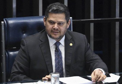 A extensão do prazo foi formalizada pelo presidente do Congresso, senador Davi Alcolumbre (União Brasil-AP). -  (crédito:  Jonas Pereira/Agência Senado) -A extensão do prazo foi formalizada pelo presidente do Congresso, senador Davi Alcolumbre (União Brasil-AP). -  (crédito:  Jonas Pereira/Agência Senado)