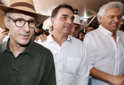 Já confirmaram participação os pré-candidatos Flávio Bolsonaro (PL), Romeu Zema (Novo) e Ronaldo Caiado (PSD). -  -Já confirmaram participação os pré-candidatos Flávio Bolsonaro (PL), Romeu Zema (Novo) e Ronaldo Caiado (PSD). - 