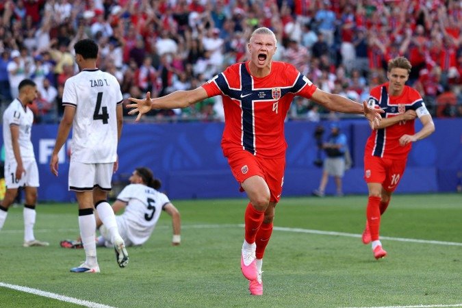Erling Haaland -  (crédito: Foto por JUSTIN SETTERFIELD / GETTY IMAGES NORTH AMERICA / GETTY IMAGES VIA AFP)