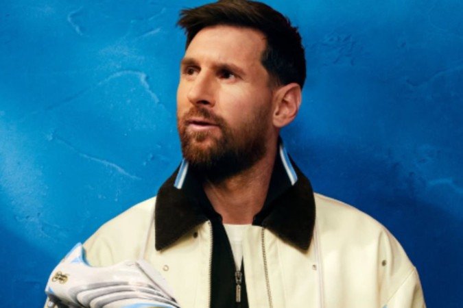 Com fortuna de R$ 5 bilhões, saiba a origem do patrimônio de Lionel Messi - (crédito: Reprodução/Instagram) Com fortuna de R$ 5 bilhões, saiba a origem do patrimônio de Lionel Messi - (crédito: Reprodução/Instagram)