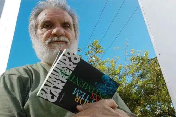 Escritor e jornalista Raimundo Carrero morre aos 78 anos