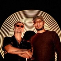 DJs Barata e Pezão, da Criolina, se apresentam no Hidden Brasília com Joana Duah -  (crédito: Divulgação)