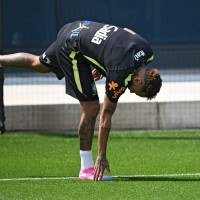 Ainda não se sabe se Neymar terá condições de ser relacionado para o próximo jogo do Brasil na Copa do Mundo.

 -  (crédito: Mauro Pimentel/AFP)