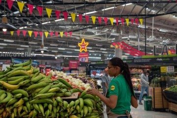 Sindicatos foram às ruas defender a reforma trabalhista na Colômbia - (crédito: JOAQUIN SARMIENTO/AFP via Getty Images) Sindicatos foram às ruas defender a reforma trabalhista na Colômbia - (crédito: JOAQUIN SARMIENTO/AFP via Getty Images)