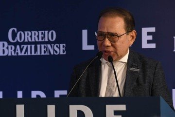 Presidente do BRB, defendeu papel da instituição após período de crise e afirma que banco projeta alcançar lucro de R$ 1 bilhão em 2028 - (crédito: Marcelo Ferreira CB/DA Press) Presidente do BRB, defendeu papel da instituição após período de crise e afirma que banco projeta alcançar lucro de R$ 1 bilhão em 2028 - (crédito: Marcelo Ferreira CB/DA Press)