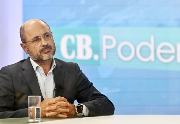 Ed Alves/CB/D.A Press