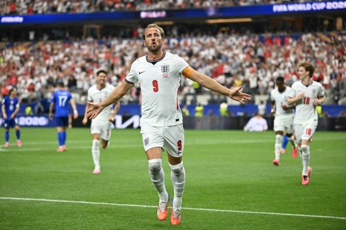 Harry Kane, camisa 10 da Inglaterra, marcou dois dos quatro gols em cima dos croatas -  (crédito: Paul ELLIS / AFP)