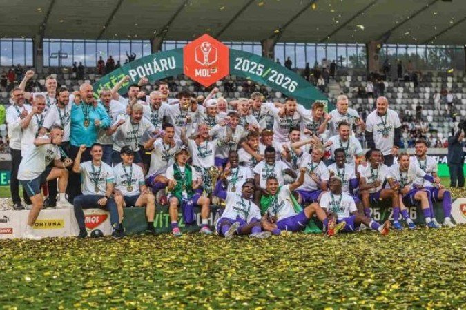 Karviná foi rebaixado três semanas depois de conquistar o título - (crédito: Divulgação / MFK Karviná) Karviná foi rebaixado três semanas depois de conquistar o título - (crédito: Divulgação / MFK Karviná)