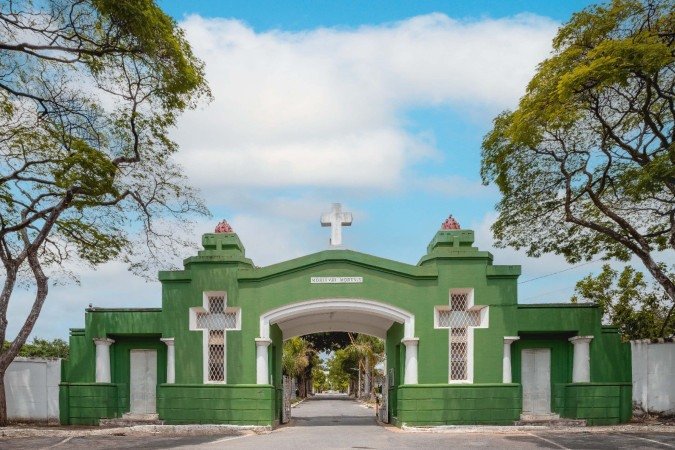 Passeio turístico no Cemitério do Bonfim revela arte, história e memória de BH - (crédito: Uai Turismo) Passeio turístico no Cemitério do Bonfim revela arte, história e memória de BH - (crédito: Uai Turismo)