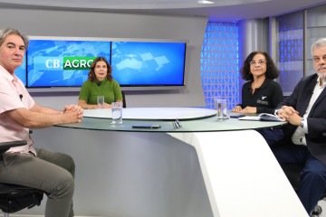 Ronaldo Triacca, produtor de vinho, e Giovana Navarro Santana, produtora de queijo de cabra, foram os entrevistados do CB.Agro desta sexta-feira (19/6) - (crédito: Davi Pereira/CB/D.A Press) Ronaldo Triacca, produtor de vinho, e Giovana Navarro Santana, produtora de queijo de cabra, foram os entrevistados do CB.Agro desta sexta-feira (19/6) - (crédito: Davi Pereira/CB/D.A Press)