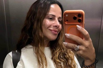 Viviane Araújo diz que sofre etarismo no Carnaval: 'Adoecendo' - (crédito: Observatorio dos Famosos) Viviane Araújo diz que sofre etarismo no Carnaval: 'Adoecendo' - (crédito: Observatorio dos Famosos)