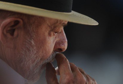No discurso em Belo Horizonte, o presidente Lula não comentou a operação da Polícia Federal contra o líder do governo no Senado -  (crédito: Alexandre Guzanhe/EM/D.A Press       .) -No discurso em Belo Horizonte, o presidente Lula não comentou a operação da Polícia Federal contra o líder do governo no Senado -  (crédito: Alexandre Guzanhe/EM/D.A Press       .)