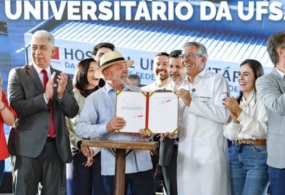  Presidente da República, Luiz Inácio Lula da Silva, durante ato de inauguração do Hospital Universitário da Universidade Federal de São João del-Rei (HU-UFSJ), em Divinópolis - MG -  (crédito:  Foto: Ricardo Stuckert / PR) - Presidente da República, Luiz Inácio Lula da Silva, durante ato de inauguração do Hospital Universitário da Universidade Federal de São João del-Rei (HU-UFSJ), em Divinópolis - MG -  (crédito:  Foto: Ricardo Stuckert / PR)