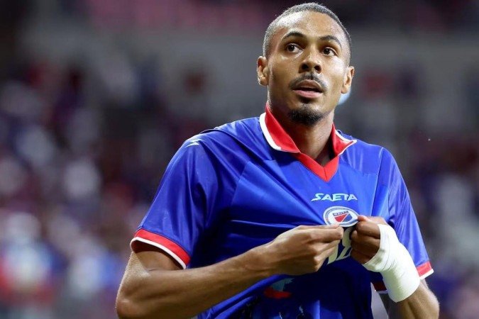 Camiseta proibida foi usada em dois amistosos preparatórios para a Copa, já nos EUA - (crédito: Divulgação) Camiseta proibida foi usada em dois amistosos preparatórios para a Copa, já nos EUA - (crédito: Divulgação)