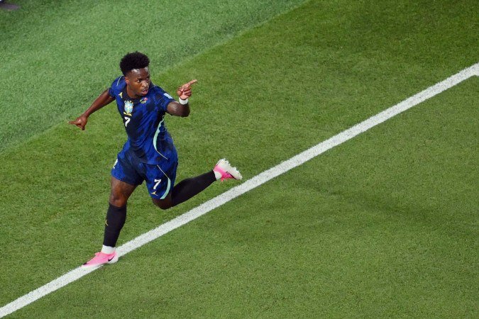  Brazils forward #07 Vinicius Junior celebrates scoring his teams third goal during the 2026 World Cup Group C football match between Brazil and Haiti at the Philadelphia Stadium in Philadelphia on June 19, 2026.  (Photo by Angela WEISS / AFP)       