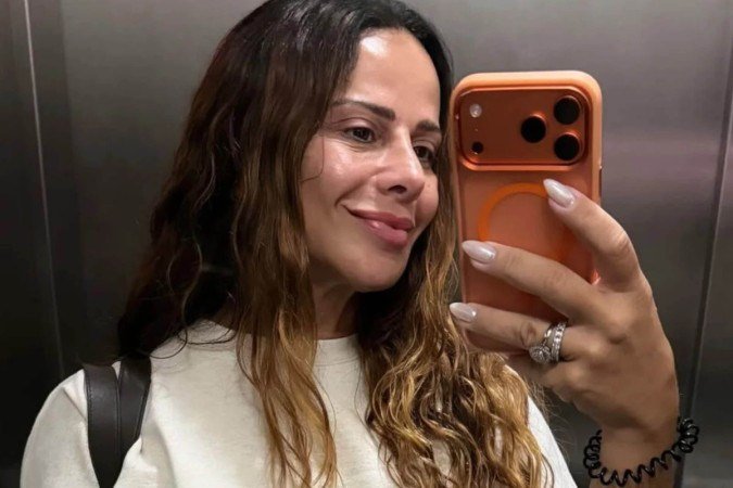 Viviane Araújo diz que sofre etarismo no Carnaval: Viviane Araújo diz que sofre etarismo no Carnaval: