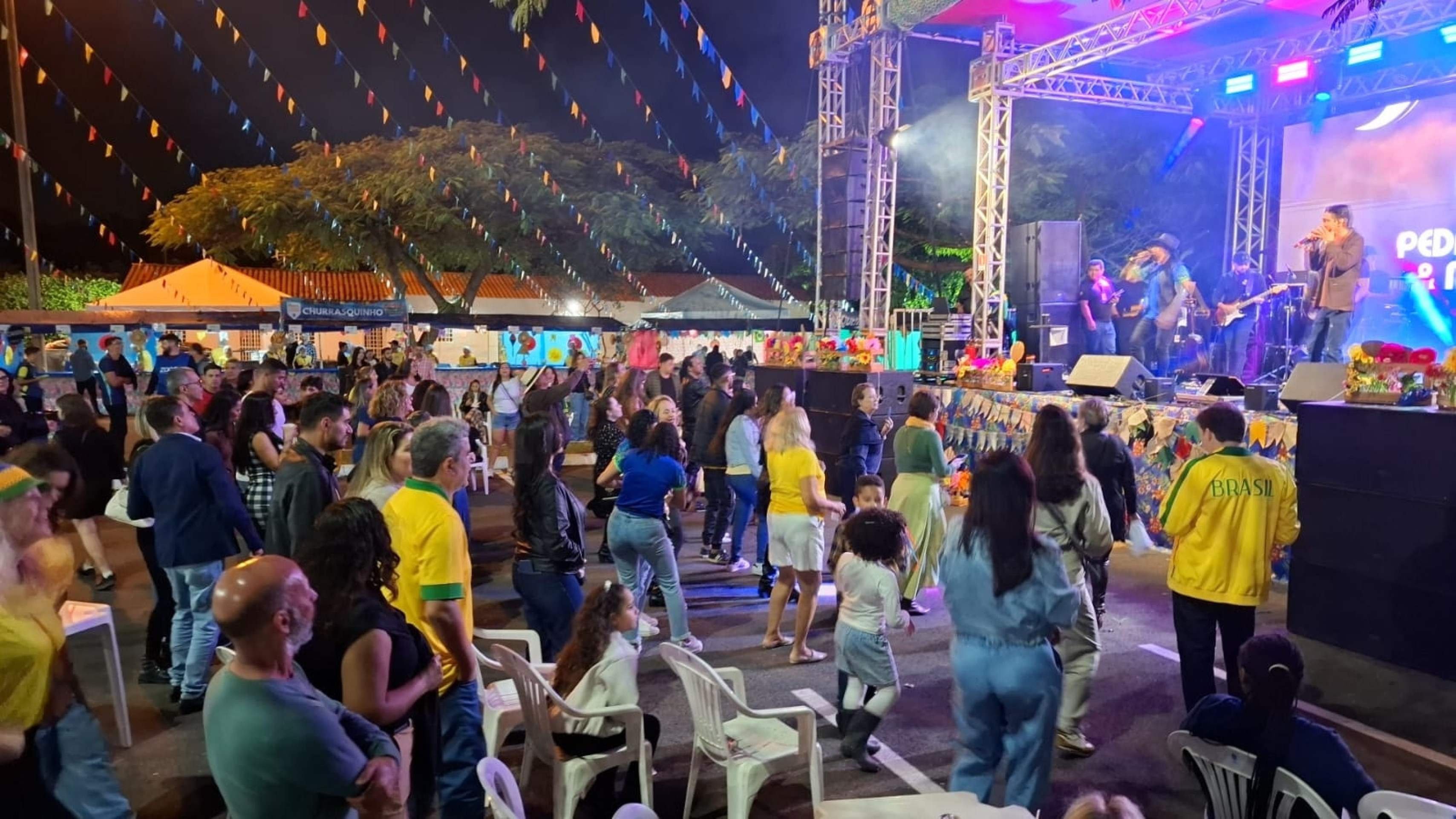 Festa junina com transmiss&atilde;o de jogo no Santu&aacute;rio Imaculada Concei&ccedil;&atilde;o
