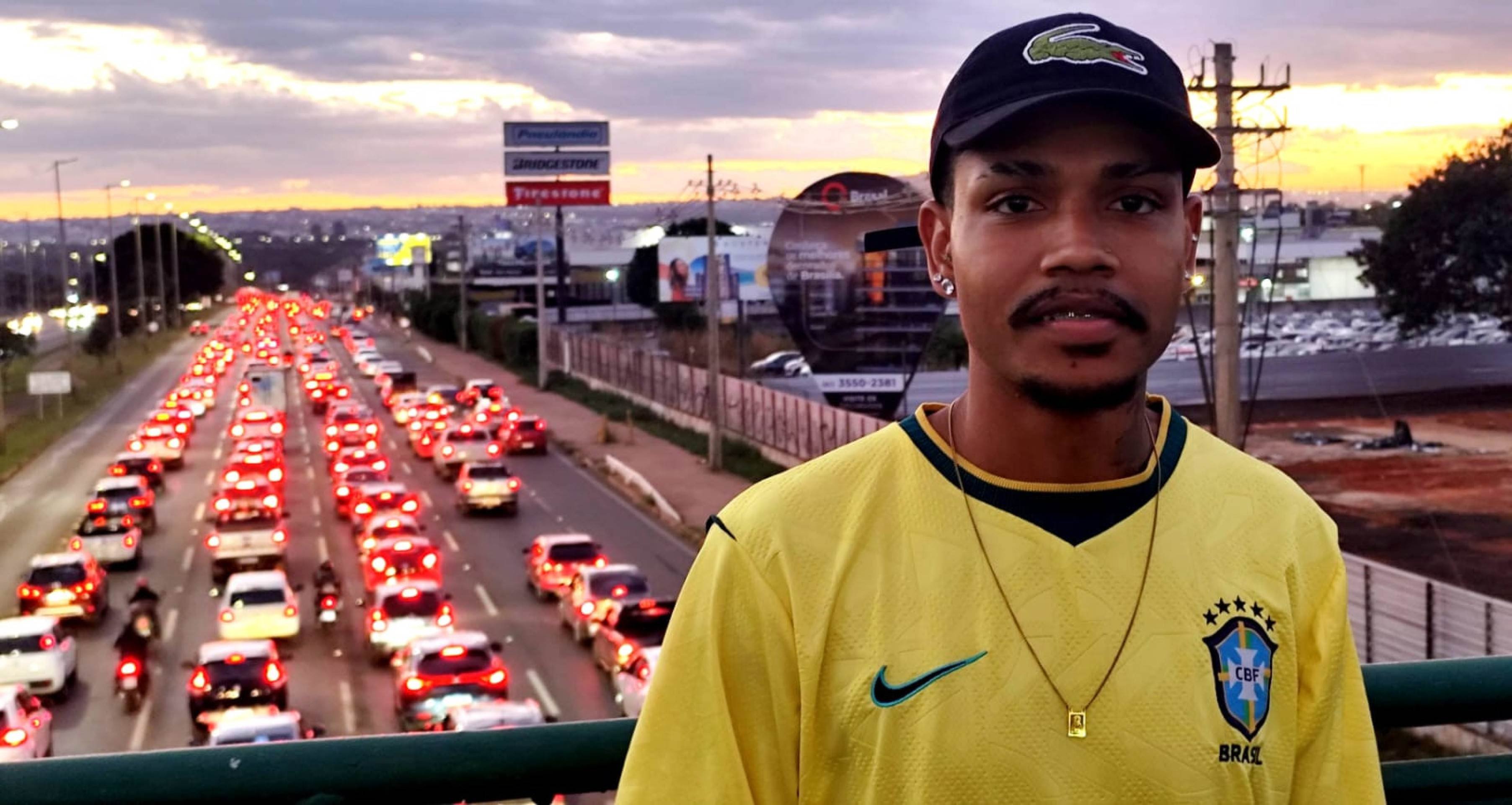  Luis Felipe, de 23 anos, est&aacute; confiante na vit&oacute;ria do Brasil