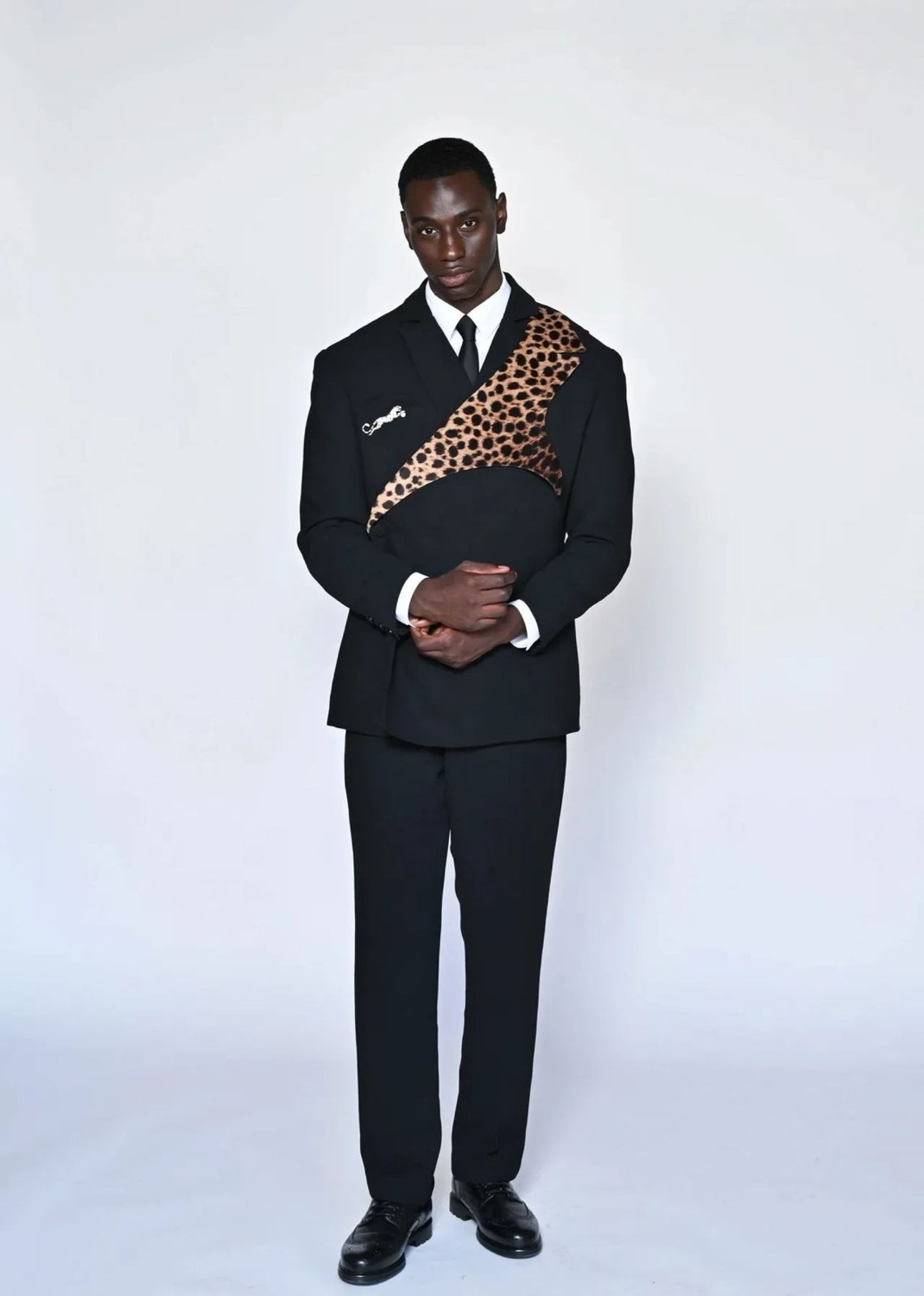 Look assinado por Alvin Mak, escolhido para ser usado na Copa do Mundo 