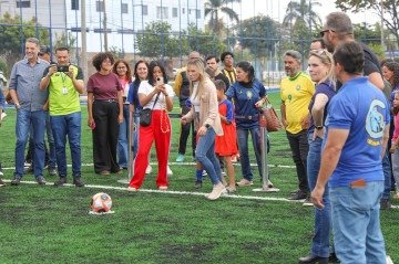 Os campos inaugurados pela governadora Celina Leão estão localizados na QNJ 18/19 de Taguatinga Norte e na QS 427 de Samambaia - (crédito: Lúcio Bernardo Jr./Agência Brasília/Divulgação) Os campos inaugurados pela governadora Celina Leão estão localizados na QNJ 18/19 de Taguatinga Norte e na QS 427 de Samambaia - (crédito: Lúcio Bernardo Jr./Agência Brasília/Divulgação)