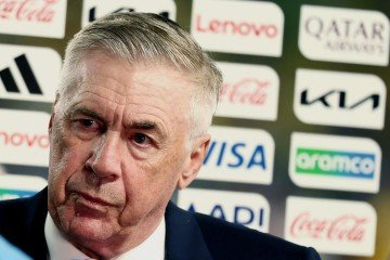 Ancelotti conta com a ajuda da psicóloga Marisa Santiago para tratar as emoções do grupo no torneio e deixou a partida contra o Haiti satisfeito com a evolução na partida - (crédito: CHARLY TRIBALLEAU / AFP) Ancelotti conta com a ajuda da psicóloga Marisa Santiago para tratar as emoções do grupo no torneio e deixou a partida contra o Haiti satisfeito com a evolução na partida - (crédito: CHARLY TRIBALLEAU / AFP)