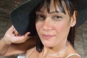 Edileusa é a 11ª vítima de feminicídio no DF este ano. Ela foi assassinada pelo companheiro - (crédito: Arquivo pessoal) Edileusa é a 11ª vítima de feminicídio no DF este ano. Ela foi assassinada pelo companheiro - (crédito: Arquivo pessoal)