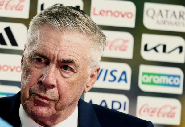 Ancelotti conta com a ajuda da psicóloga Marisa Santiago para tratar as emoções do grupo no torneio e deixou a partida contra o Haiti satisfeito com a evolução na partida  -  (crédito: CHARLY TRIBALLEAU / AFP)