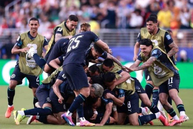 Paraguai venceu a primeir a na Copa do Mundo resistindo a uma pressão gigantesca - (crédito: Foto: Divulgação federação turca) Paraguai venceu a primeir a na Copa do Mundo resistindo a uma pressão gigantesca - (crédito: Foto: Divulgação federação turca)